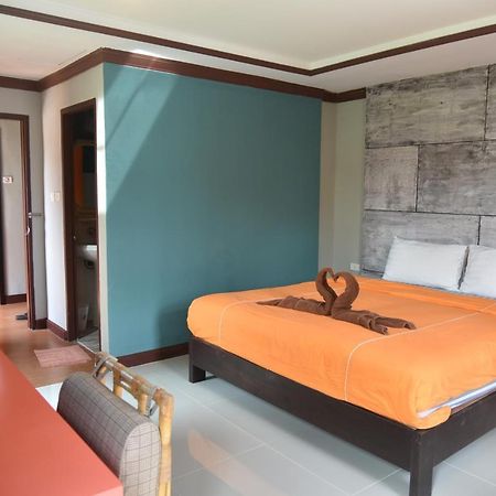 The Palm Delight Lodge Haat Jomtien Eksteriør bilde
