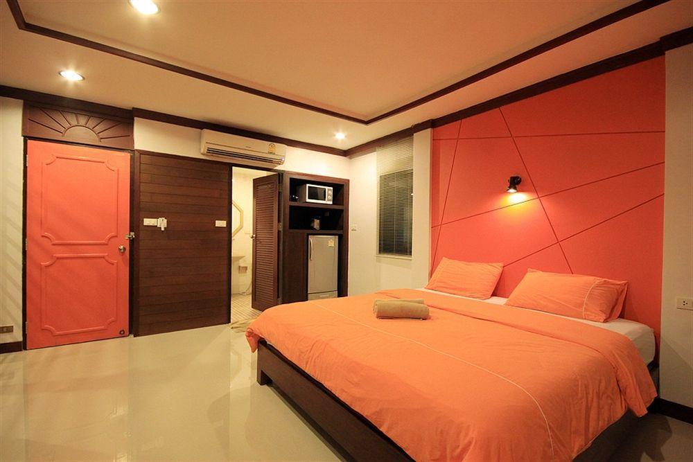 The Palm Delight Lodge Haat Jomtien Eksteriør bilde