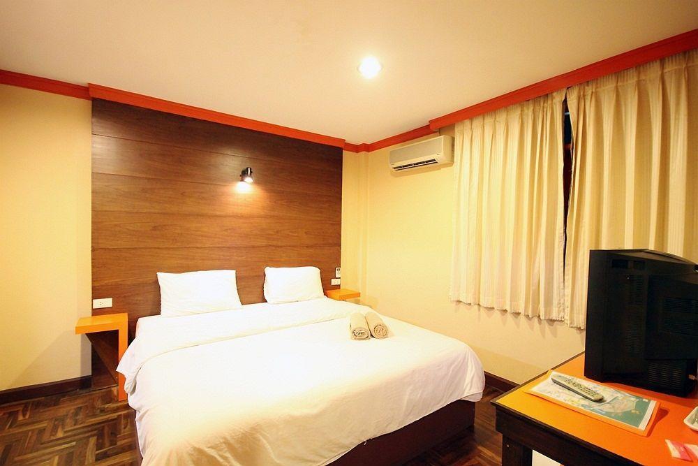 The Palm Delight Lodge Haat Jomtien Eksteriør bilde