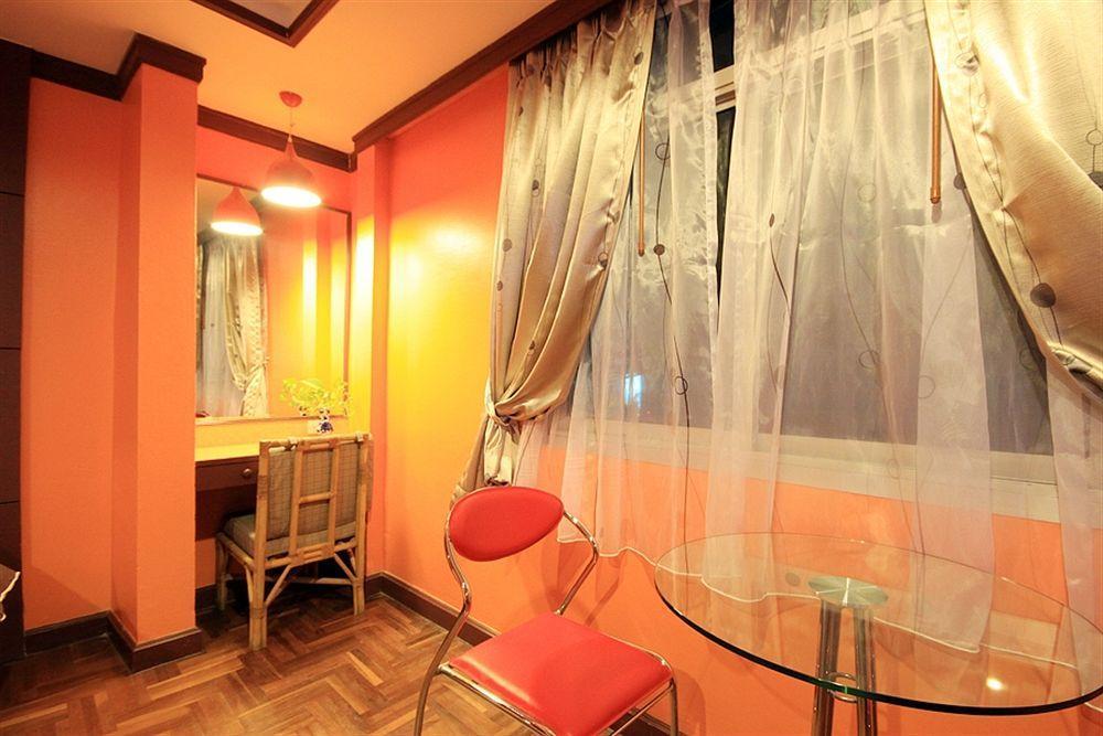 The Palm Delight Lodge Haat Jomtien Eksteriør bilde