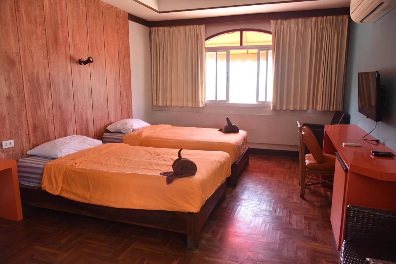 The Palm Delight Lodge Haat Jomtien Eksteriør bilde