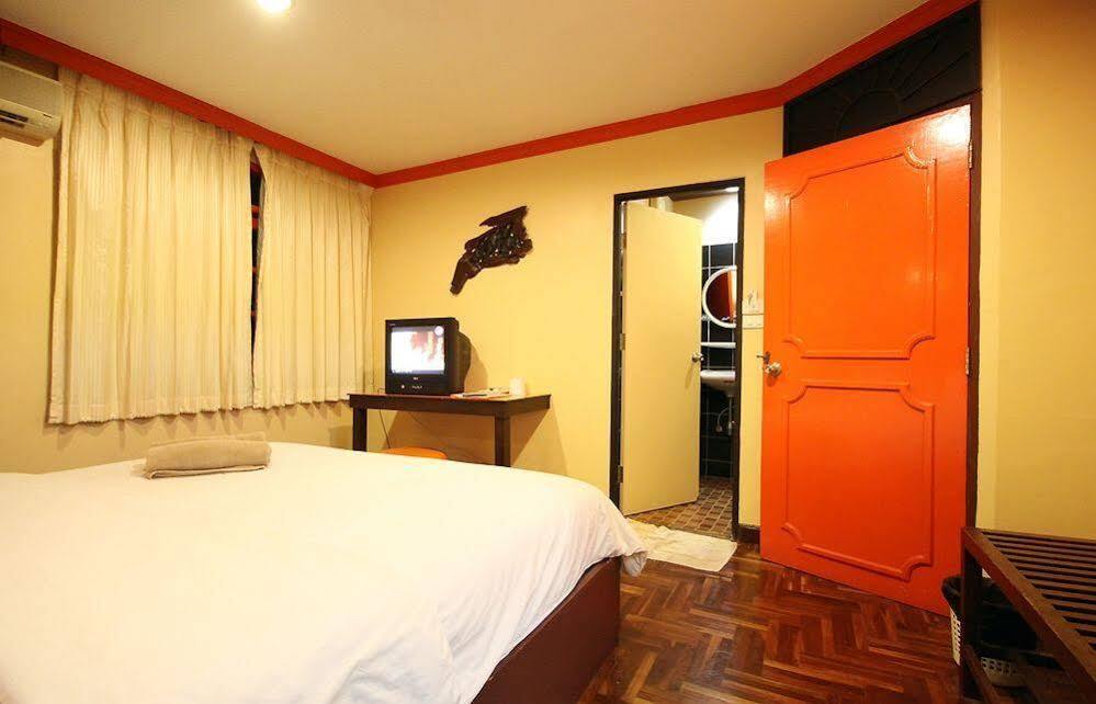 The Palm Delight Lodge Haat Jomtien Eksteriør bilde